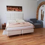 Apartman Al Mare-villa Z Basenem I Klimatyzacja W Cenie Pobytu Ustronie Morskie