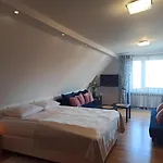 Al Mare-villa Z Basenem I Klimatyzacja W Cenie Pobytu Apartman