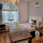 Al Mare-villa Z Basenem I Klimatyzacja W Cenie Pobytu Ustronie Morskie