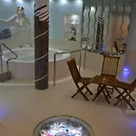 Apartmán Al Mare-villa Z Basenem I Klimatyzacja W Cenie Pobytu Ustronie Morskie