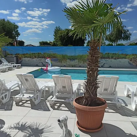 Al Mare-villa Z Basenem I Klimatyzacja W Cenie Pobytu