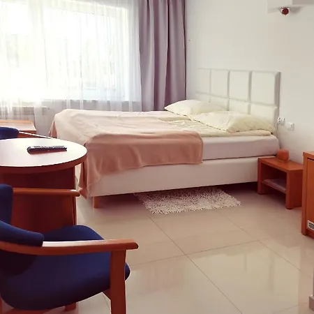 Apartman Al Mare-villa Z Basenem I Klimatyzacja W Cenie Pobytu *