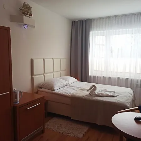 Al Mare-villa Z Basenem I Klimatyzacja W Cenie Pobytu Ustronie Morskie