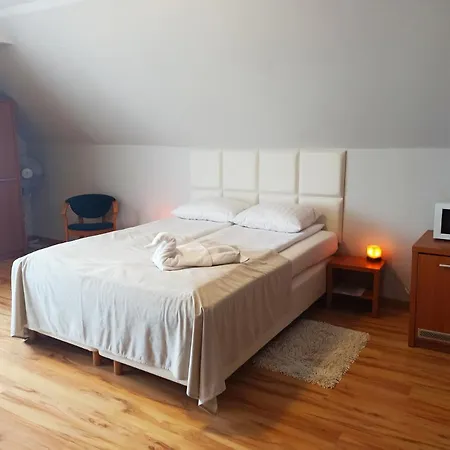 Gasthof Al Mare-villa Z Basenem I Klimatyzacja W Cenie Pobytu 3*