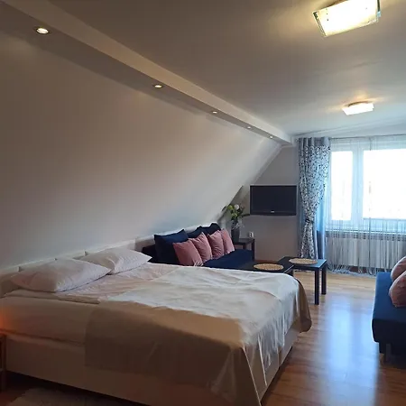 Al Mare-villa Z Basenem I Klimatyzacja W Cenie Pobytu Gasthof