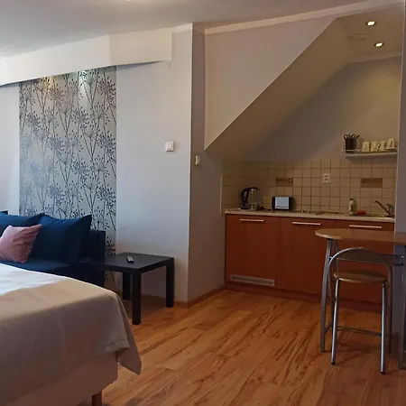 Apartman Al Mare-villa Z Basenem I Klimatyzacja W Cenie Pobytu *