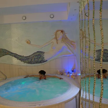 Gasthof Al Mare-villa Z Basenem I Klimatyzacja W Cenie Pobytu 3*