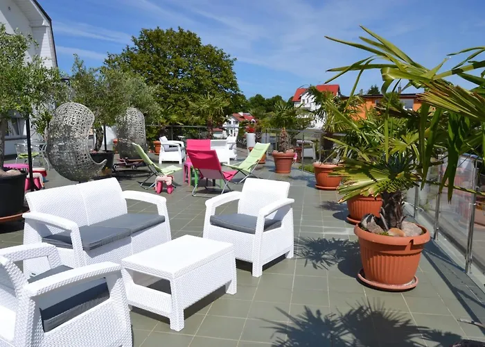 Al Mare-villa Z Basenem I Klimatyzacja W Cenie Pobytu Ustronie Morskie