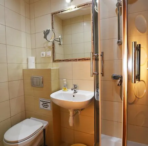 Apartment Al Mare-villa Z Basenem I Klimatyzacja W Cenie Pobytu Ustronie Morskie